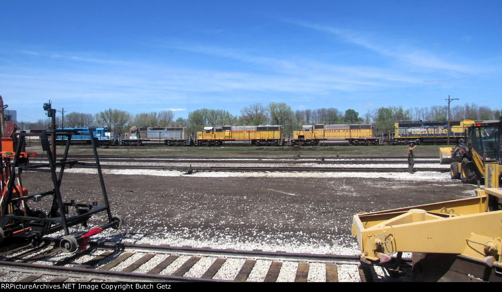 NREX 5070 & UP 4277